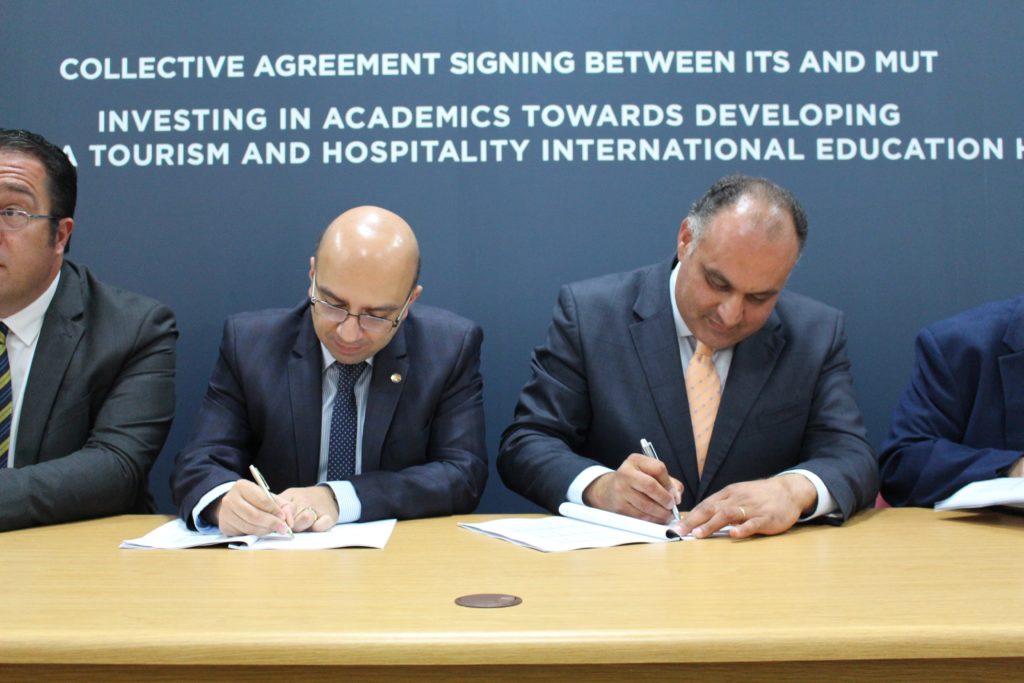 collective-agreement-signing-between-its-and-mut-malta-union-of-teachers